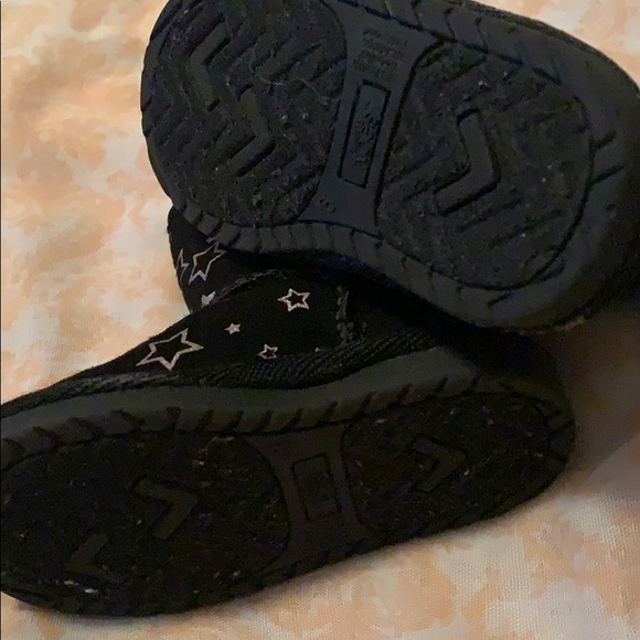 Toddler black boots - Picture 3 of 4